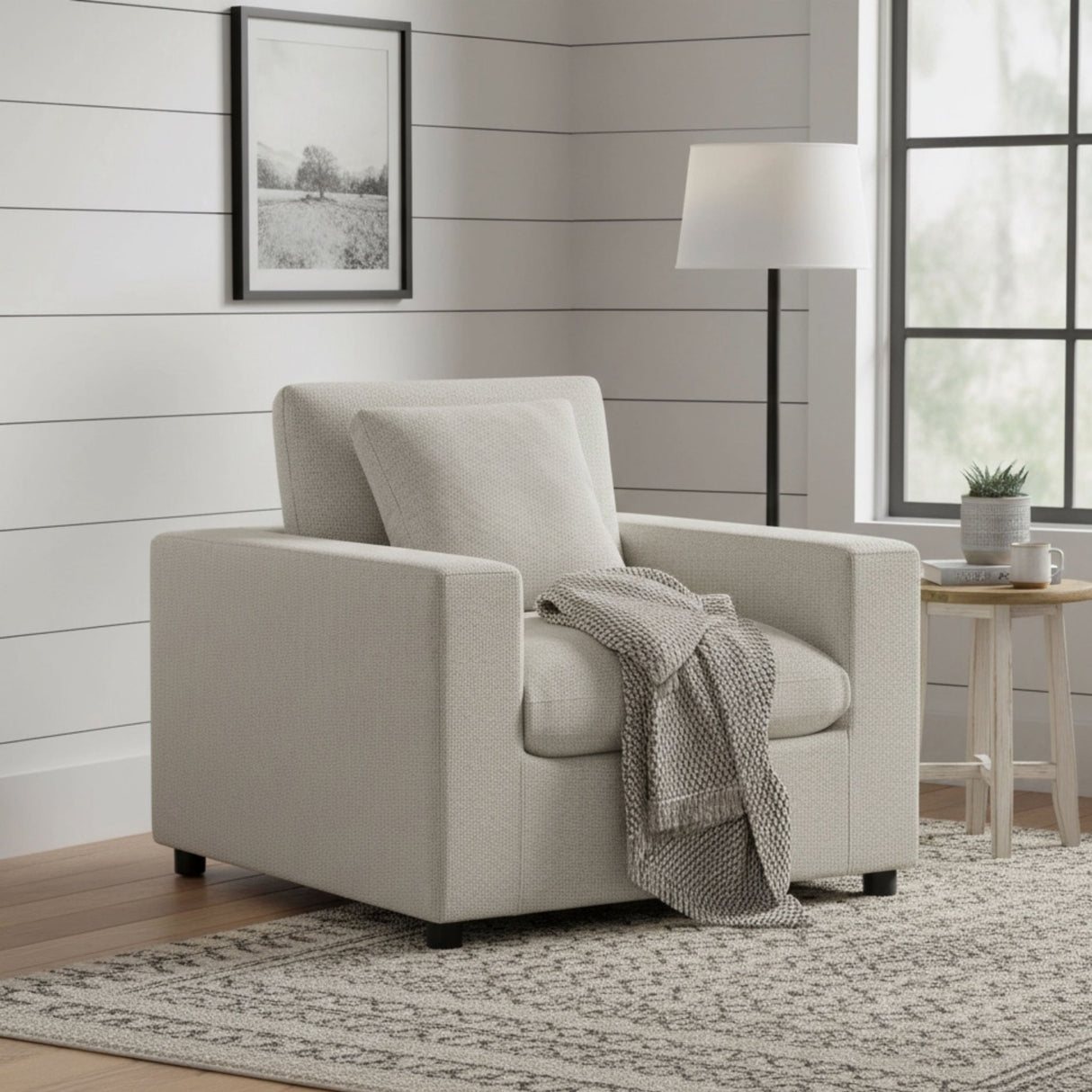 Cassandra - Armchair
