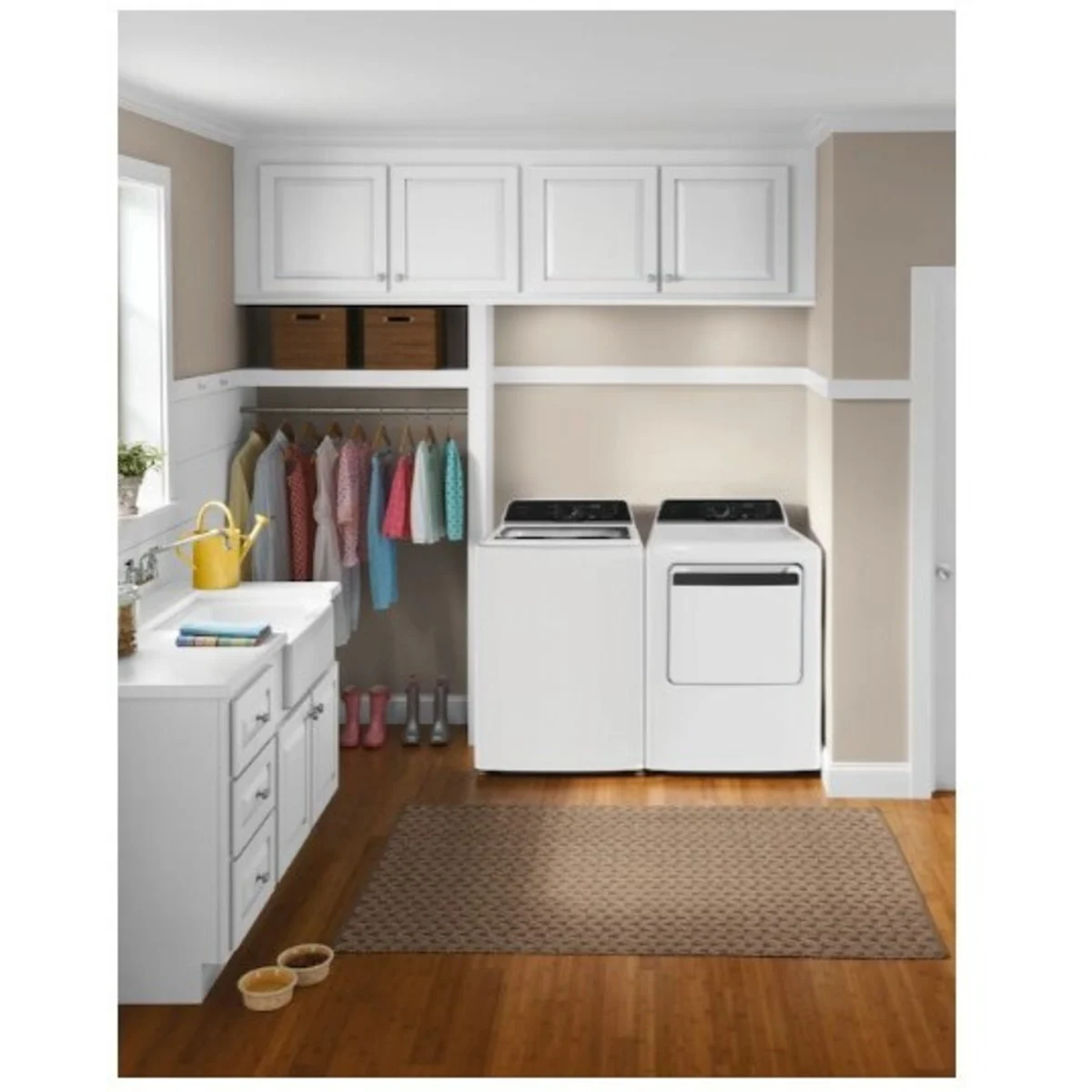 27 Inch Gas Dryer with 7.0 cu ft Capacity, Stainless Steel Drum, Moisture Sensor, Wrinkle Care, Child Lock, Reversible Door, 11 Dryer Cycles, 5 Drying Temperatures and 1 Year Warranty