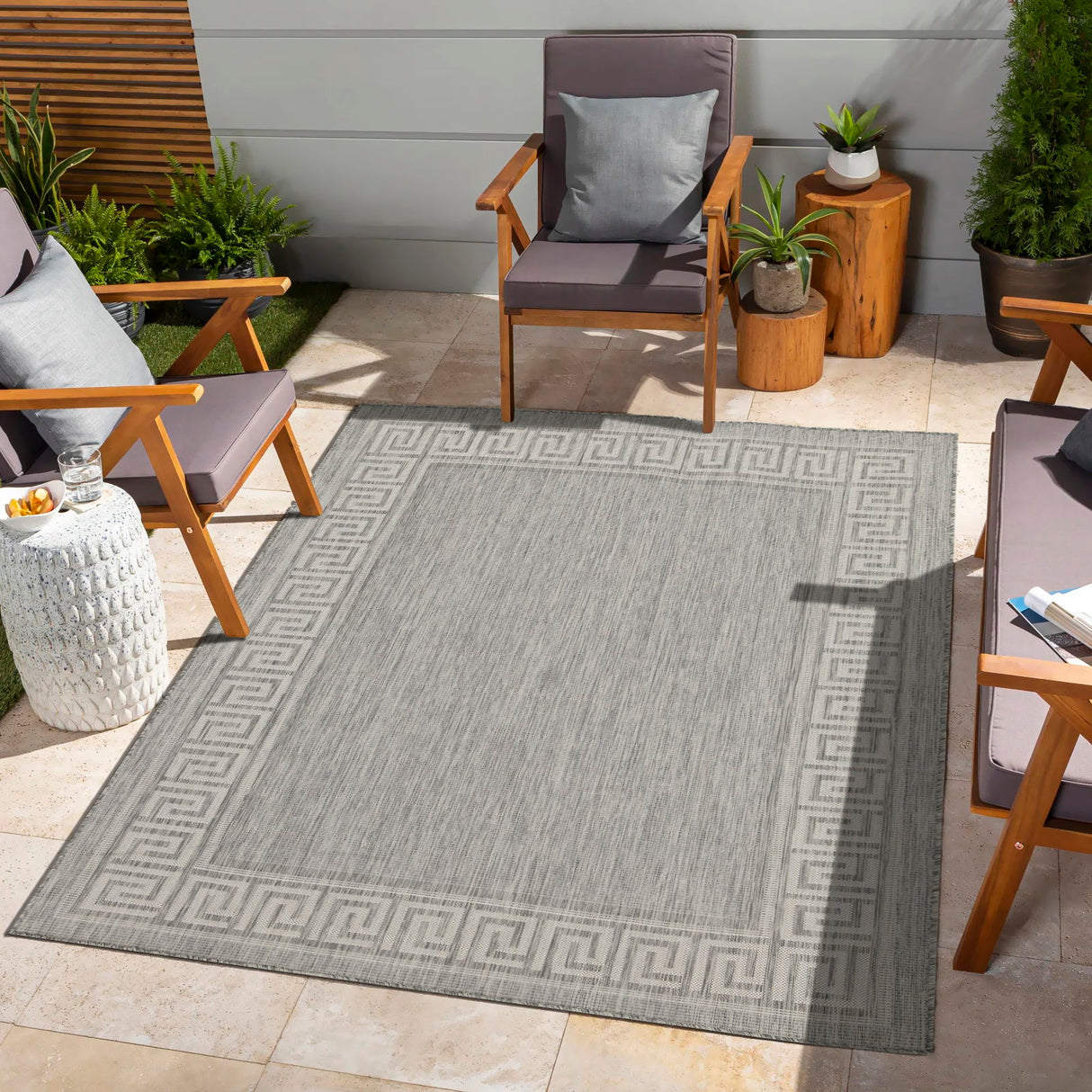 Sunshine - 5'3" X 7'3" Indoor, Outdoor, Area Rug Polypropylene - Silver