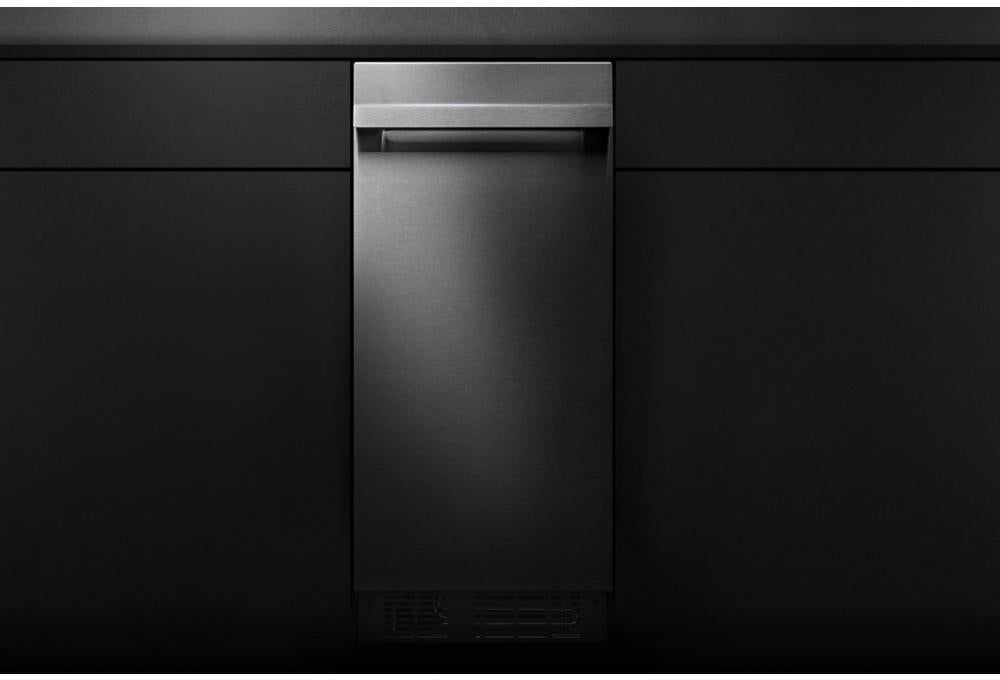 JennAir JUIFX15HX lifestyle view