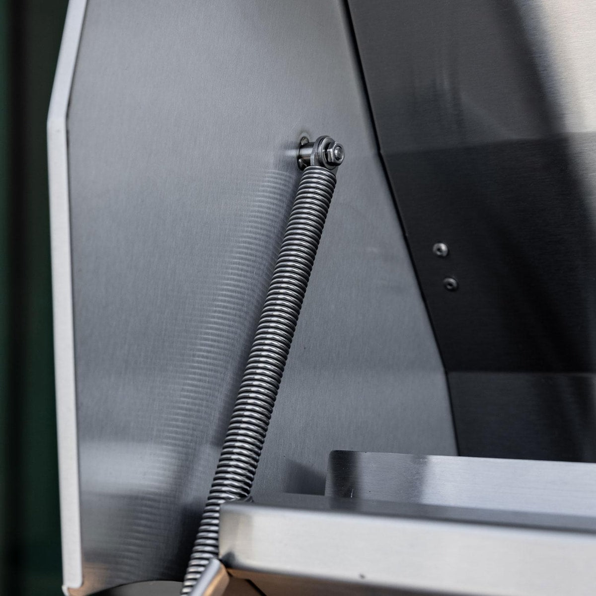 Summerset TRL Pro 32-in 3 Burner Natural Gas Grill on Deluxe Cart w/ Rear Infrared Burner & Rotisserie Kit