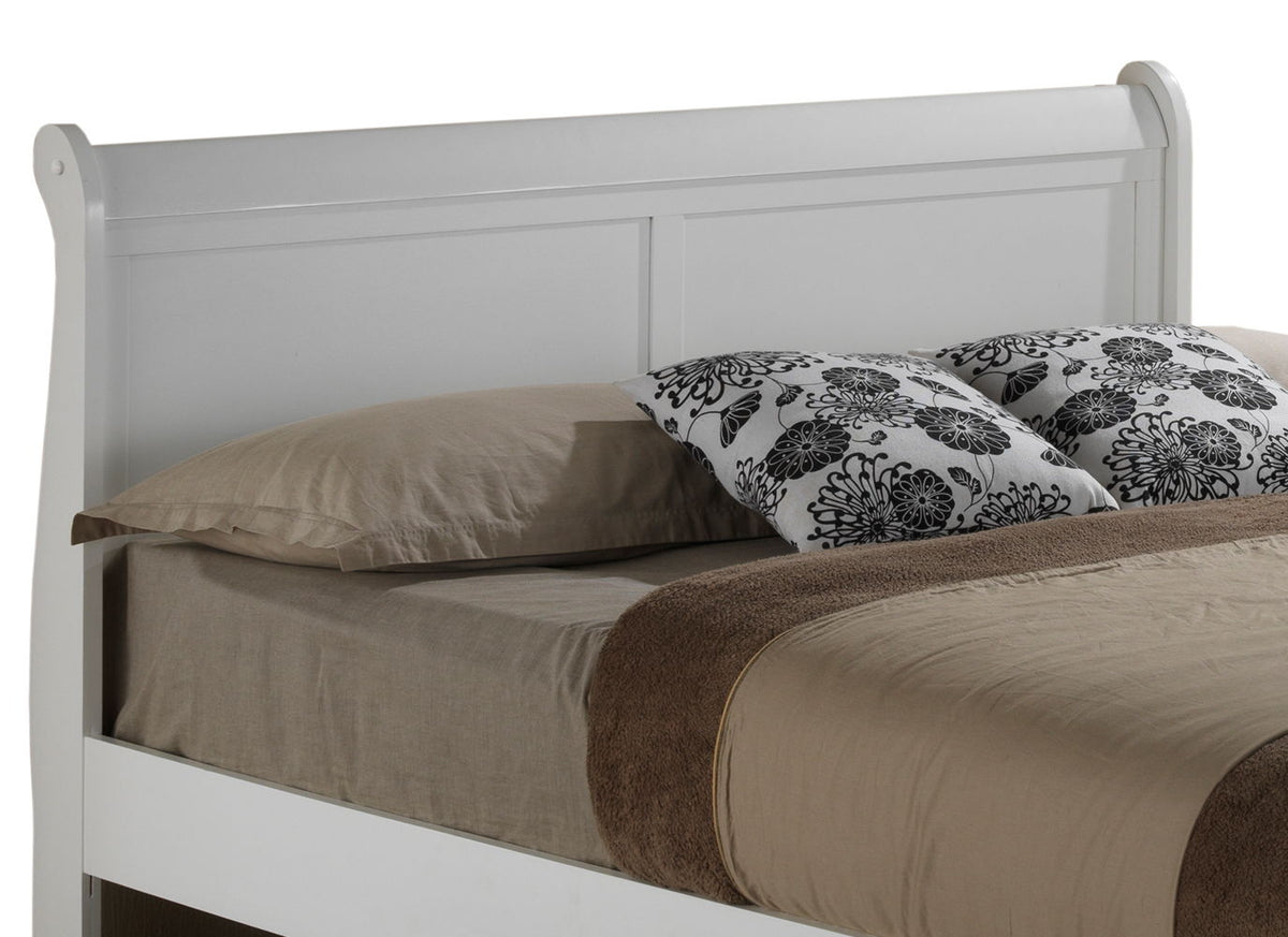 Elegant Trundle Bed With Timeless Charm