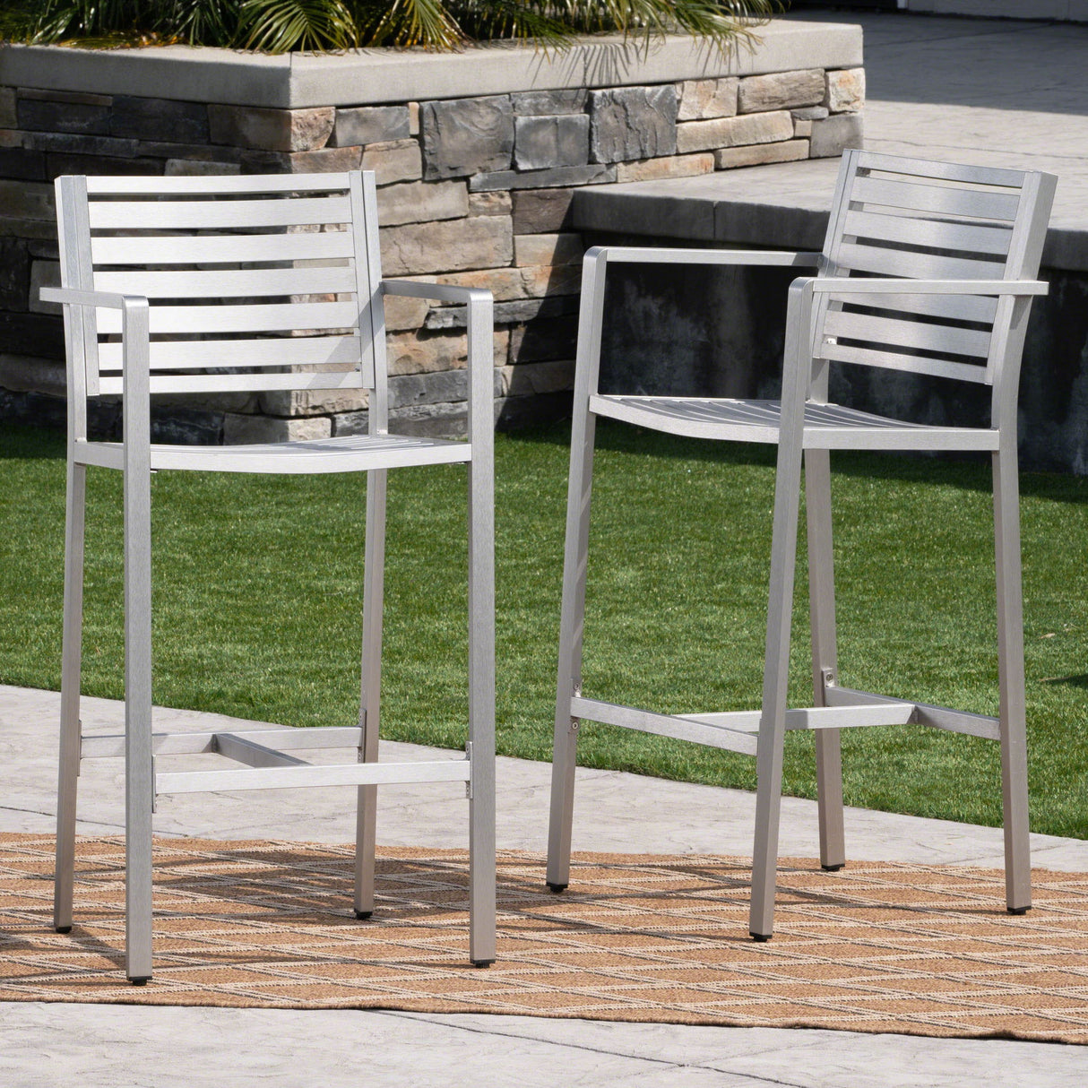 Outdoor Aluminum Rust Proof Barstools (Set of 2) - Silver