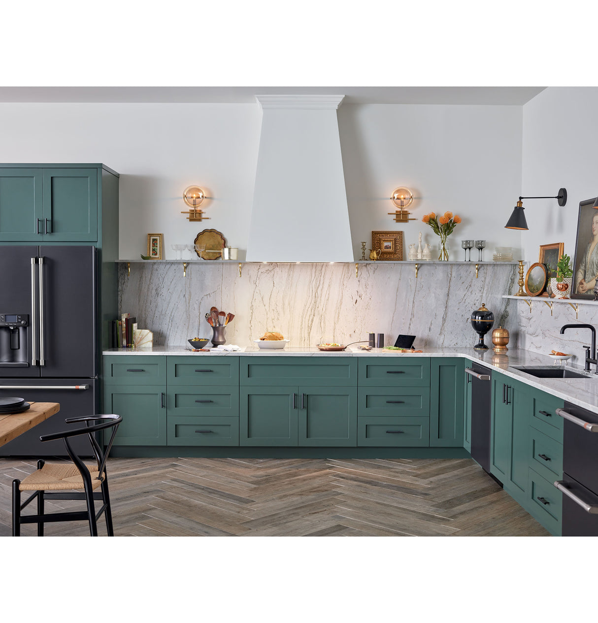 Caf(eback)(TM) 5.7 Cu. Ft. Built-In Dual-Drawer Refrigerator - (CDE06RP3ND1)