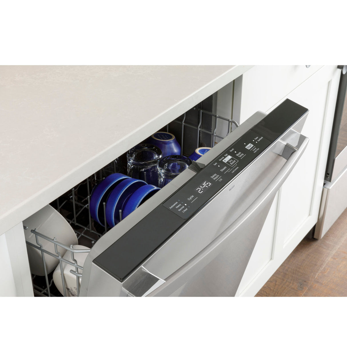 GE GDT595HYYFS dishwasher — wash system
