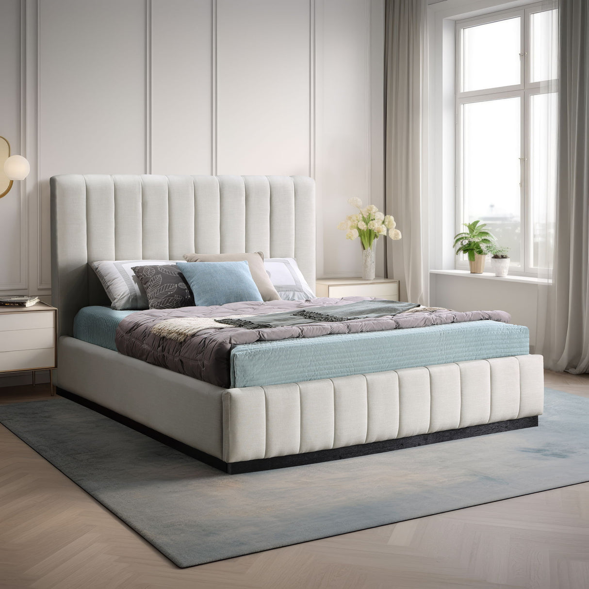 Lucia - Bed