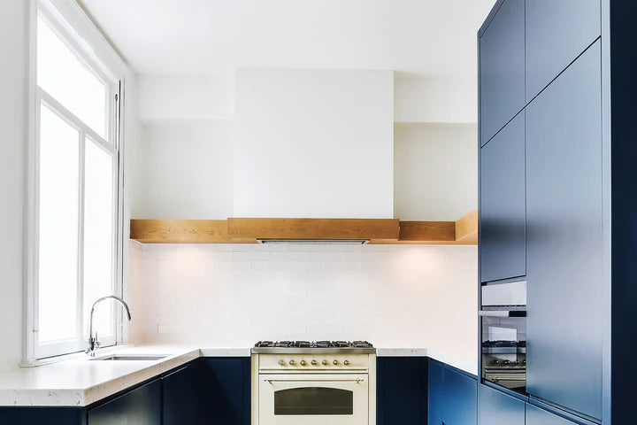 IN-R300 Convertible Built-in Range Hood (21" Deep)