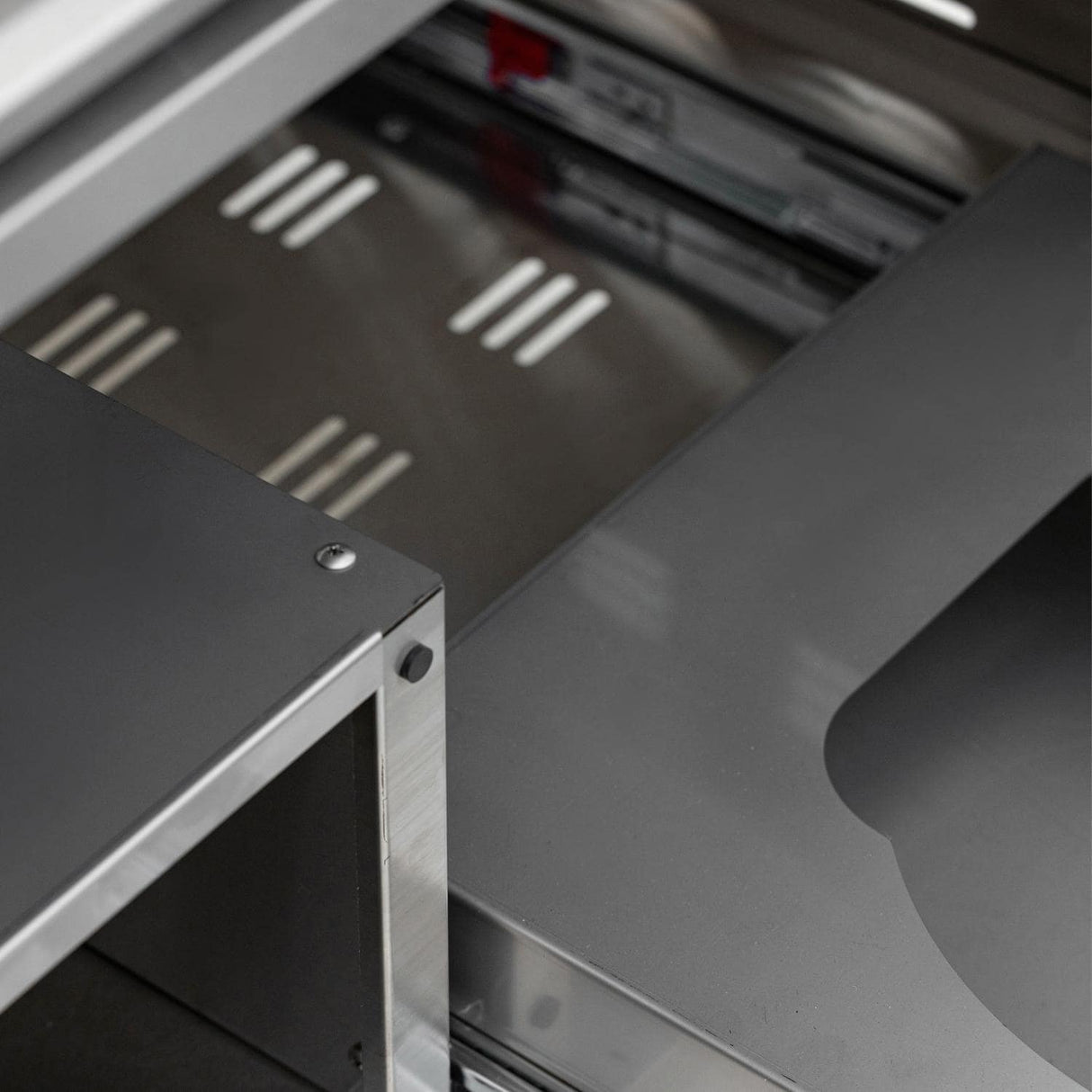 Blaze LTE+ 30-Inch Propane Gas Griddle w/ Lift-Assist Hood