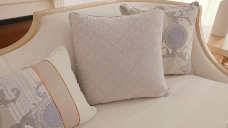 HD-6127 - Sofa - Beige / Gold