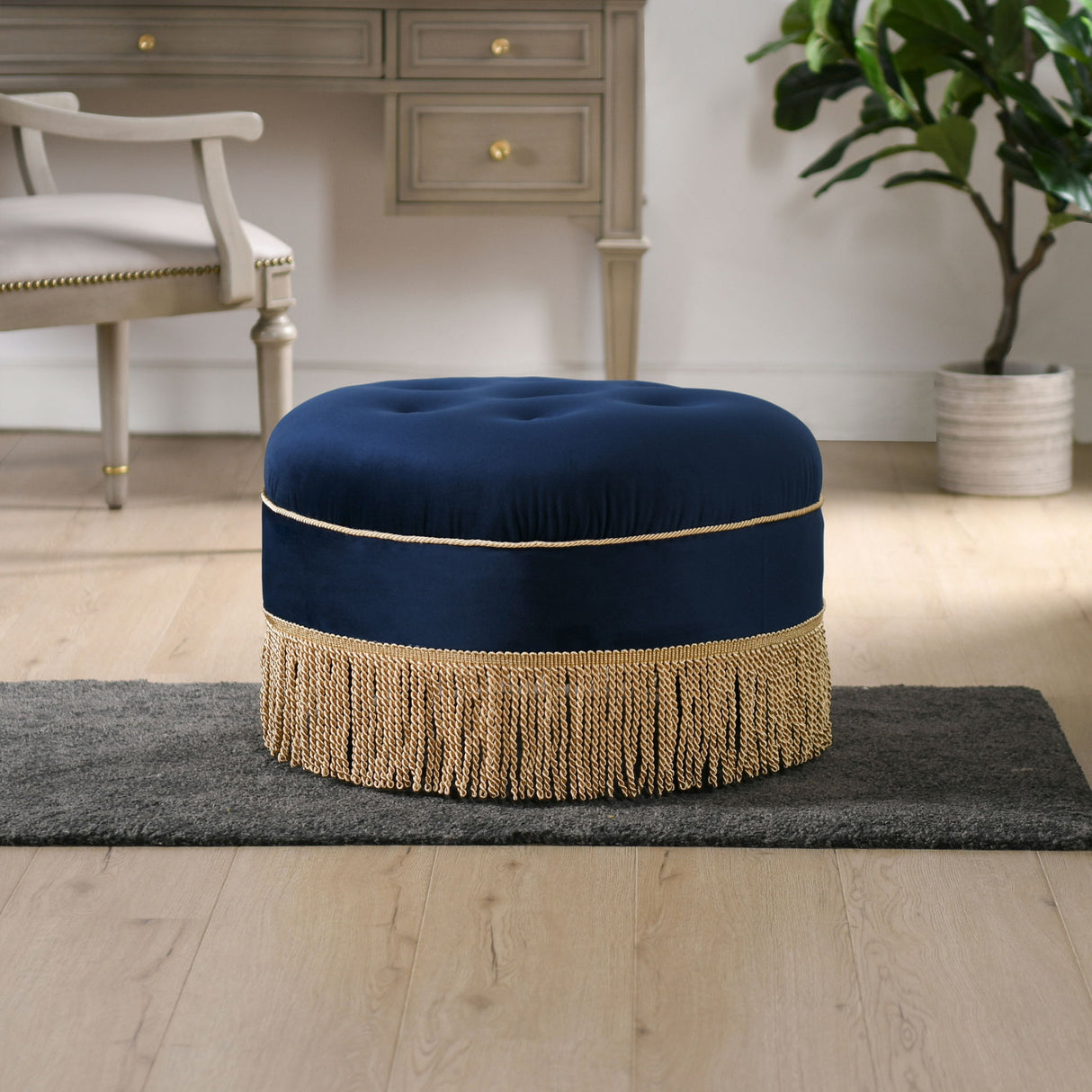 Yolanda - Round Upholstered Accent Ottoman