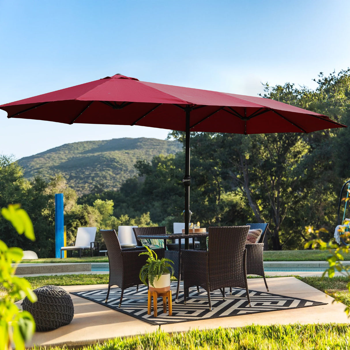 Double- Sided Outdoor Market Umbrella With Lights And Base