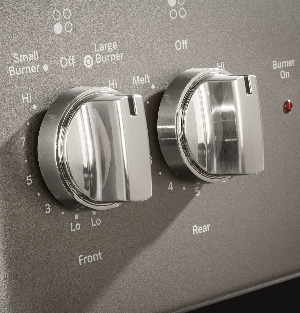 GE(R) 30" Free-Standing Electric Range - (JB645EKES)