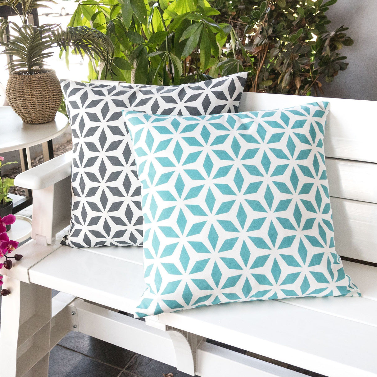 Crystal Burst - Outdoor & Indoor Pillow