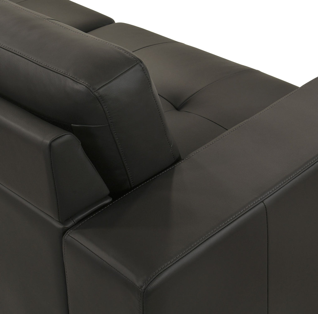 Faelin - Leather Loveseat With Tufted Back