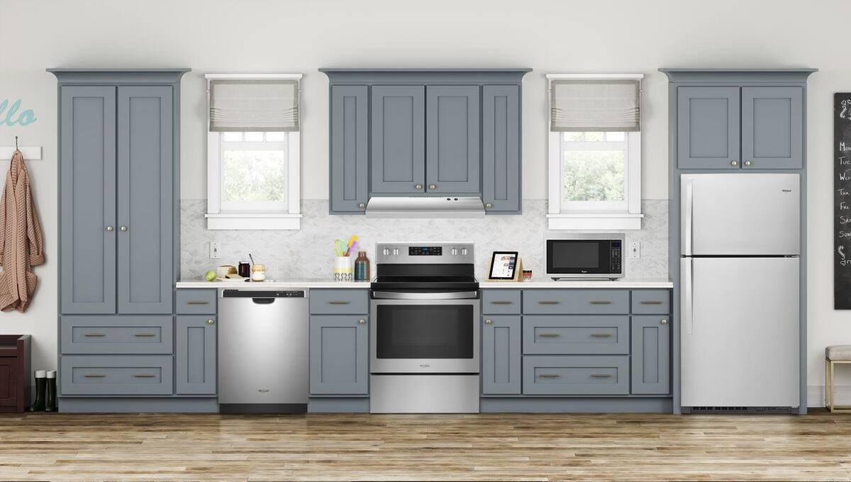 Whirlpool UXT4130ADS stainless range hood installed