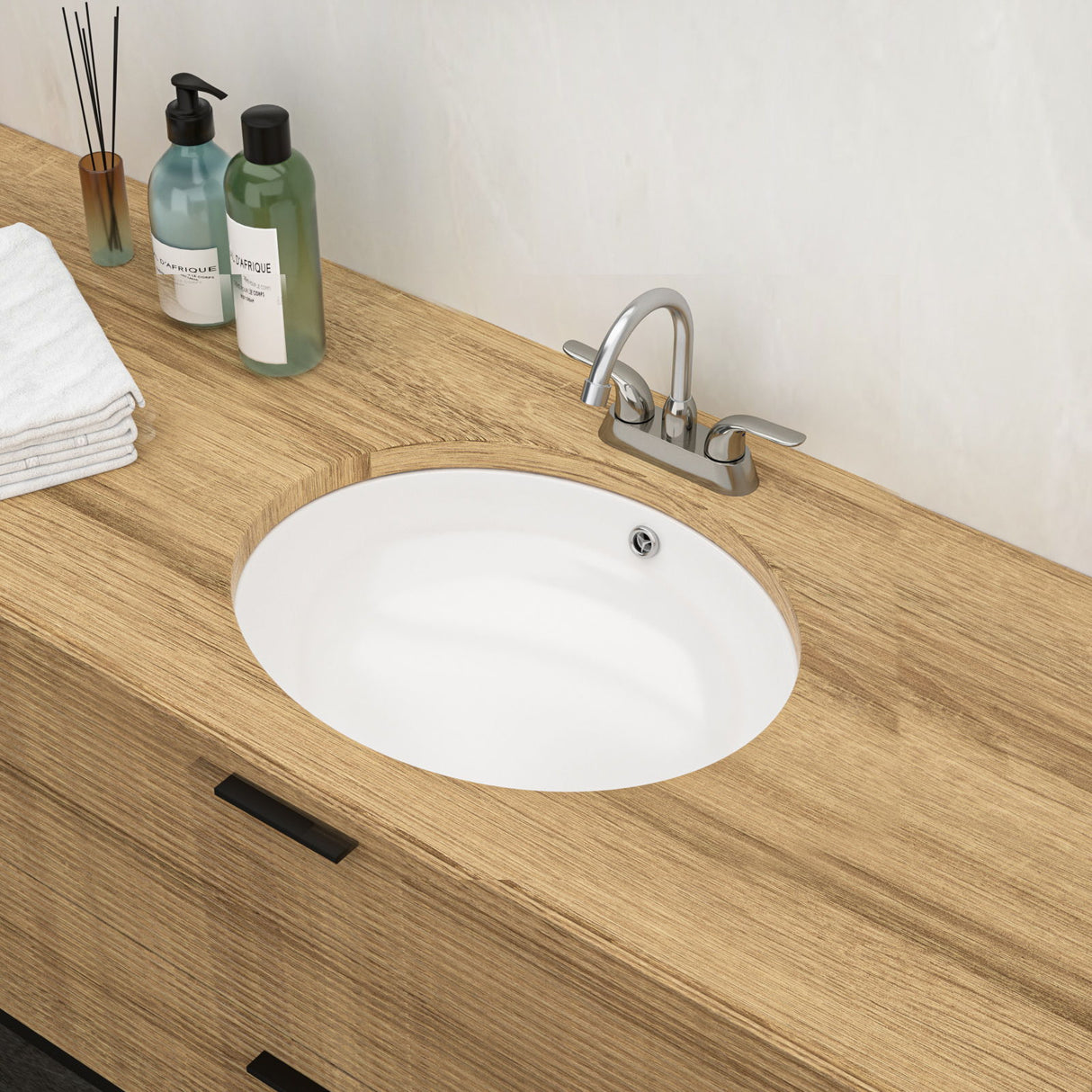 Elegant Ceramic Oval Undermount Bathroom Sink With Overflow