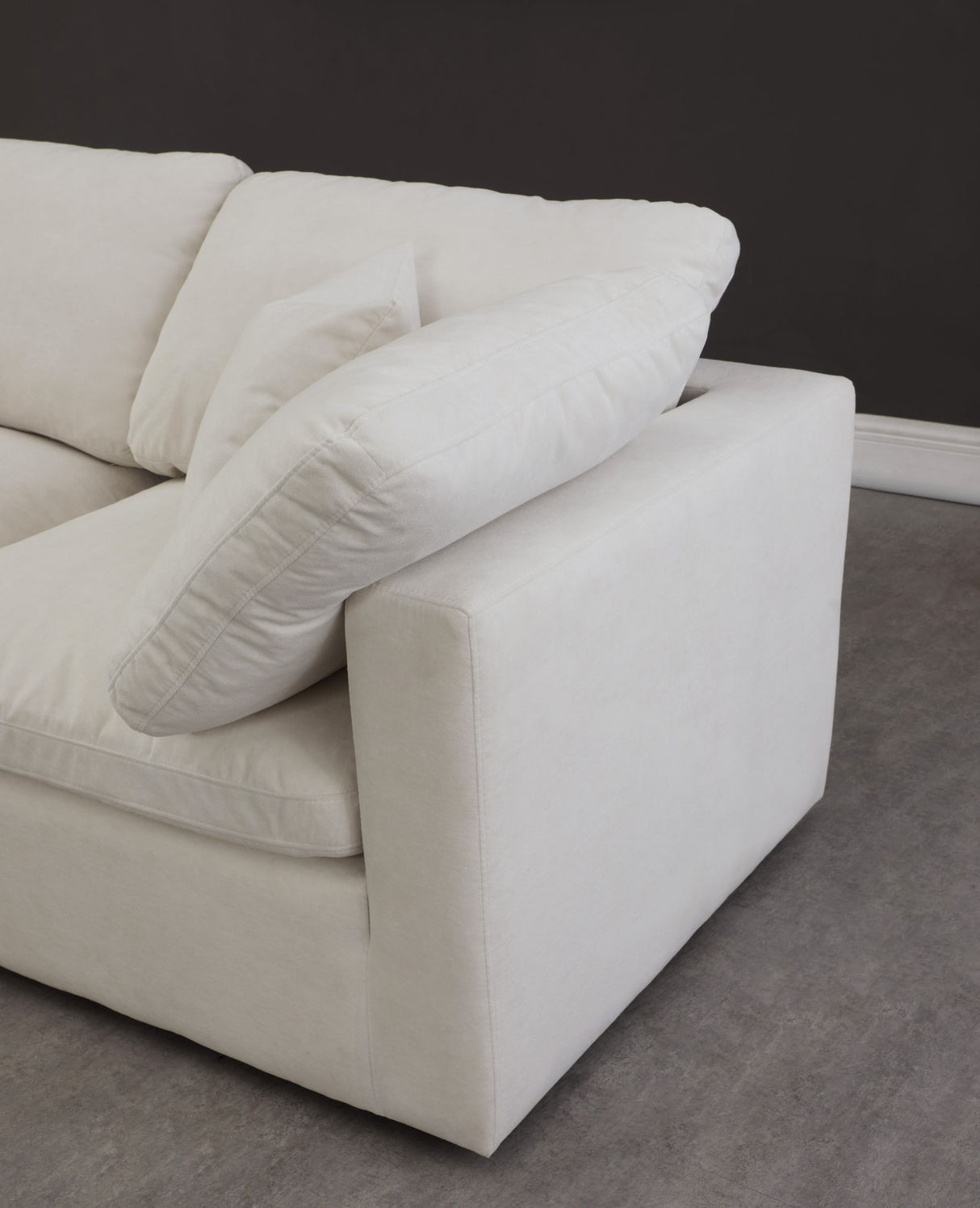Plush - 4 Piece Modular Sectional