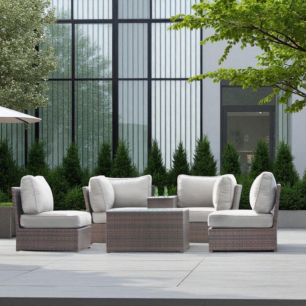 Comfortable Modern Patio Rattan Sectional Set With Cushions