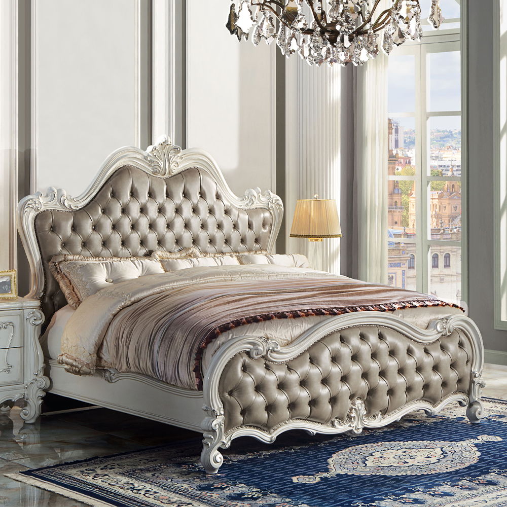 Versailles II - Bed