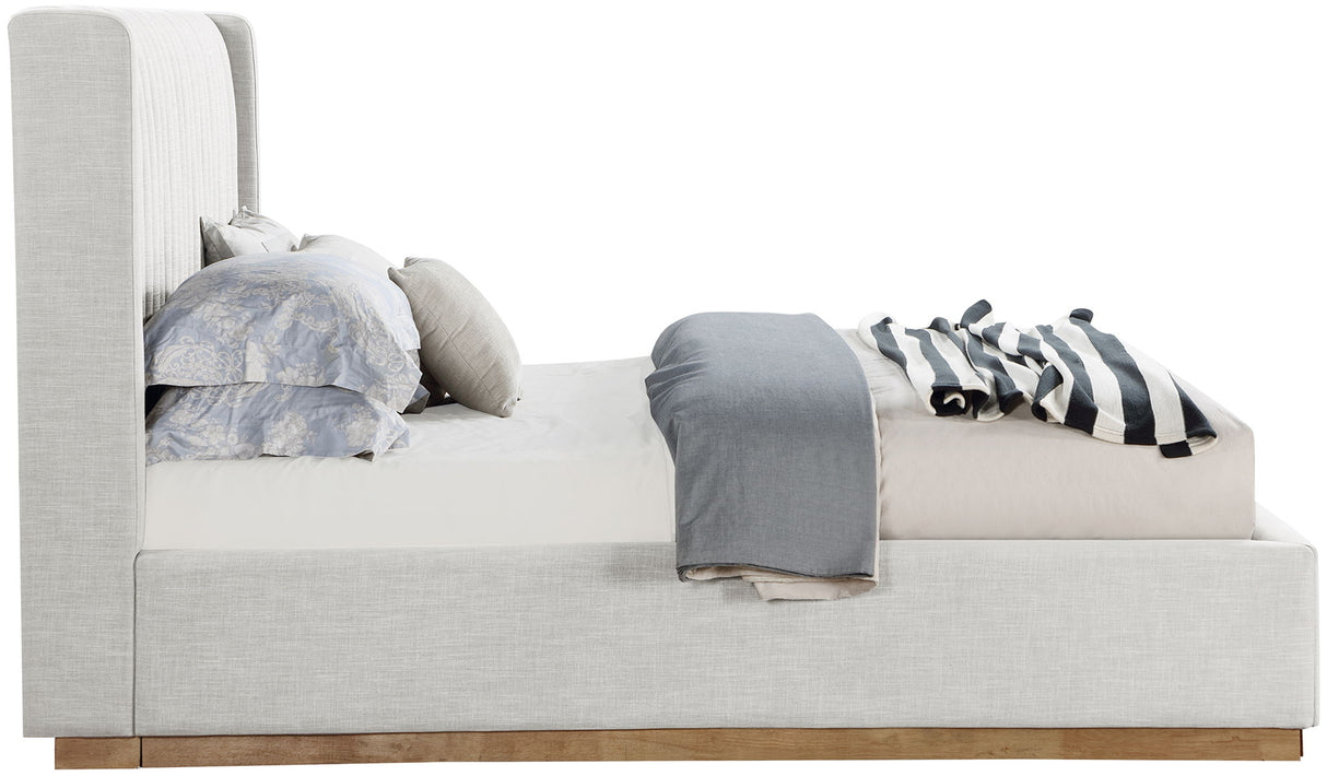 Logan - Bed