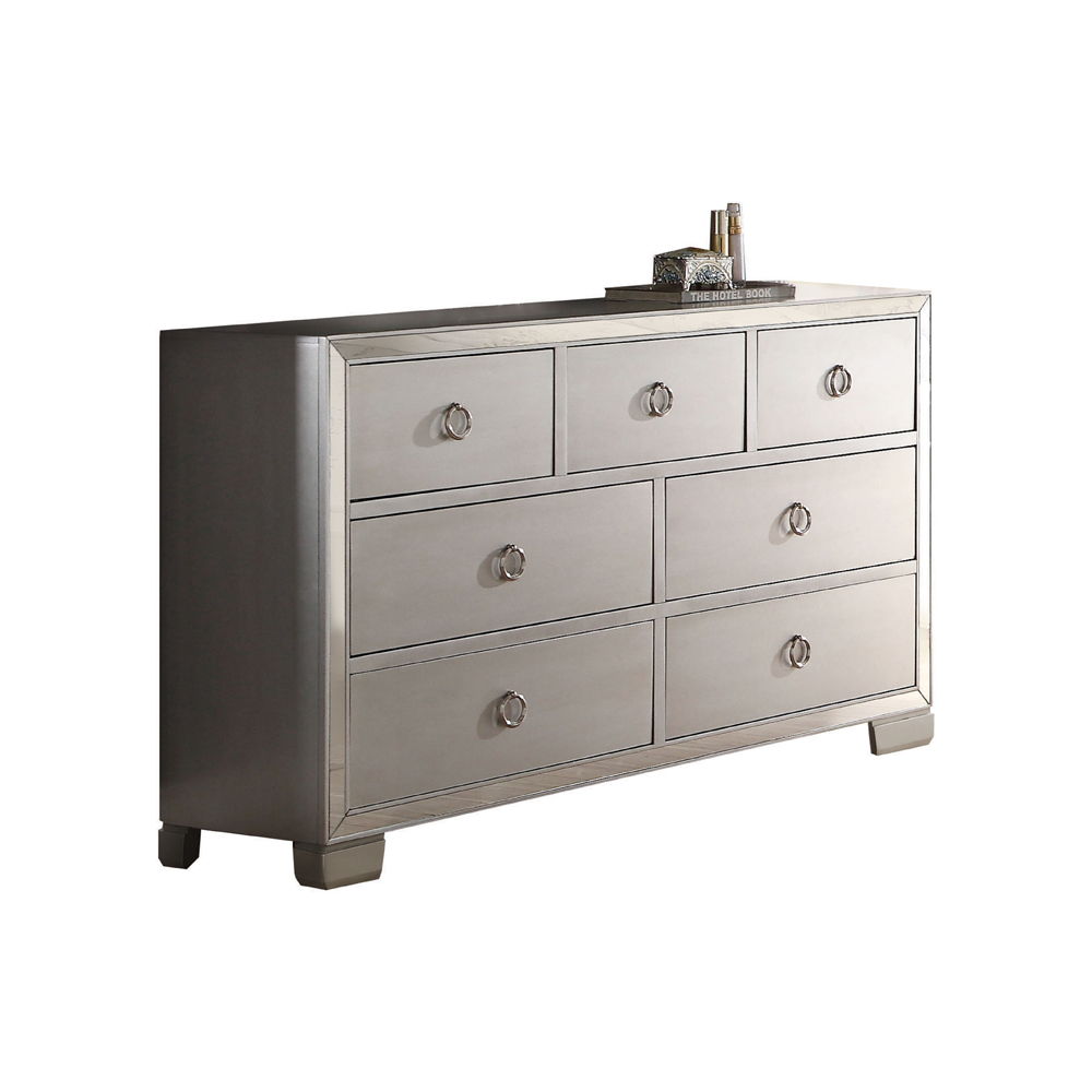 Voeville II - Dresser - Platinum