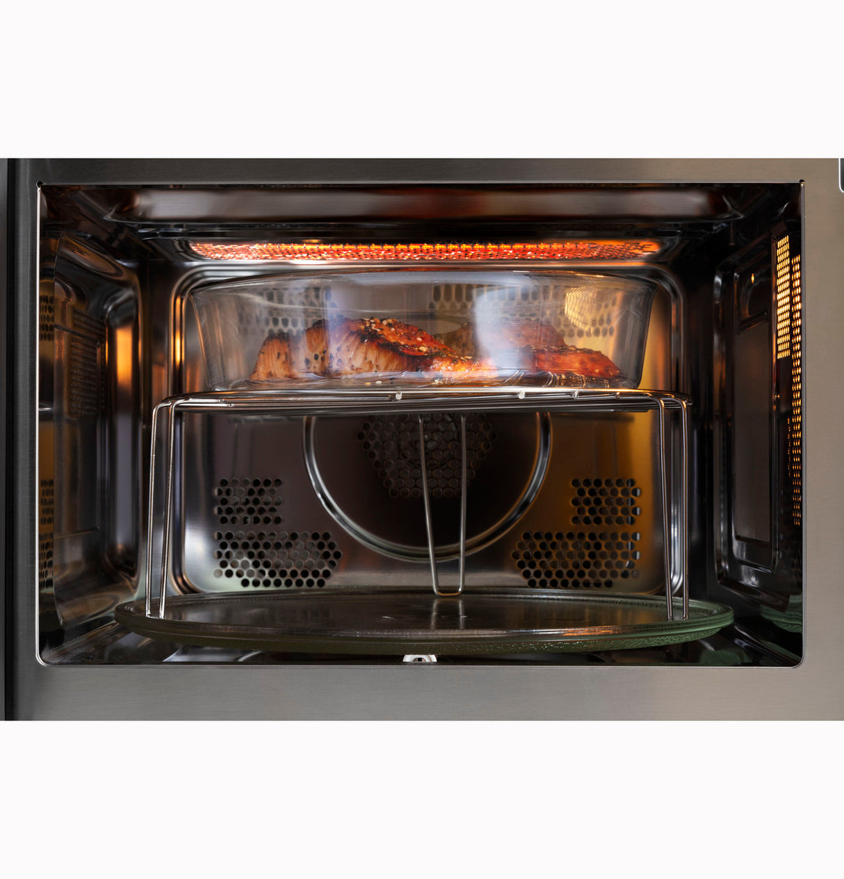 GE GCST10A1WBB countertop microwave - compact footprint