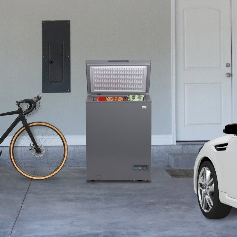 Garage Ready Chest Freezer - (AVCF50SG) - AVANTI