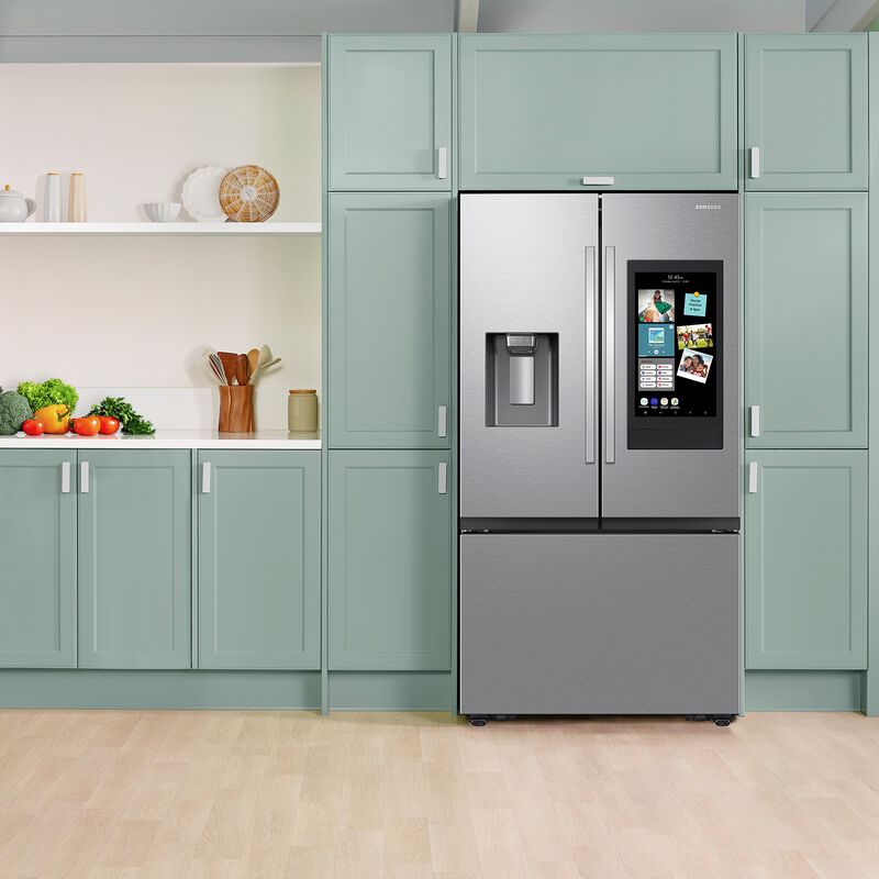 Samsung RF32CG5900SR 36 in. 30 cu. ft. Smart French Door Refrigerator with Ice & Water Dispenser - Fingerprint Resistant Stainless