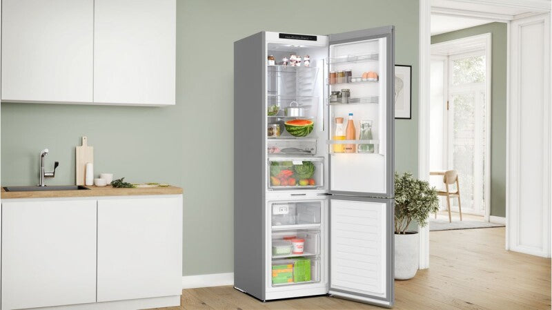 800 Series Freestanding Bottom Freezer Refrigerator 24" White - (B24CB80ESW) - BOSCH