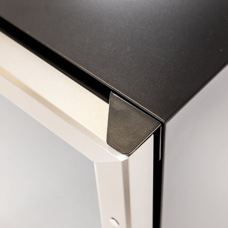 130 Can Beverage Center - (BCA516SS) - AVANTI