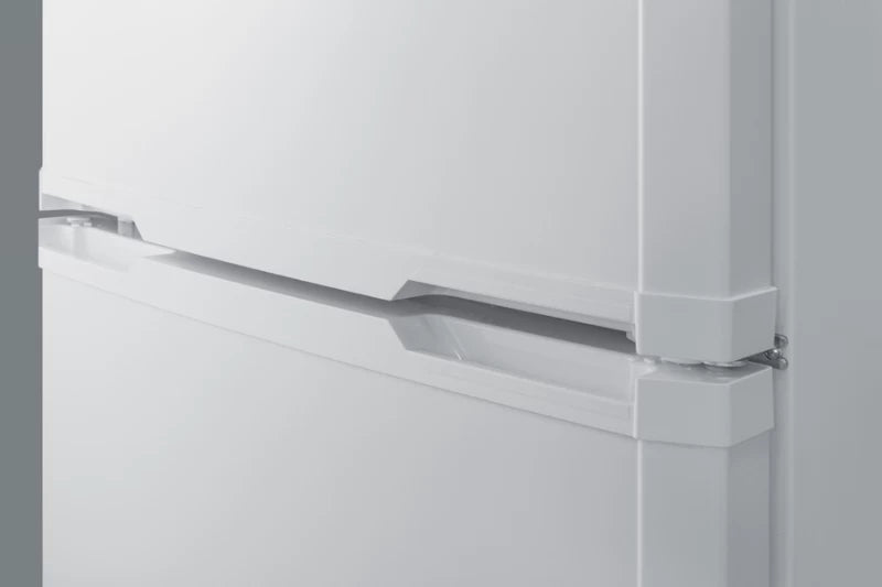 26" Wide Break Room Refrigerator-freezer - (BKRF14W)