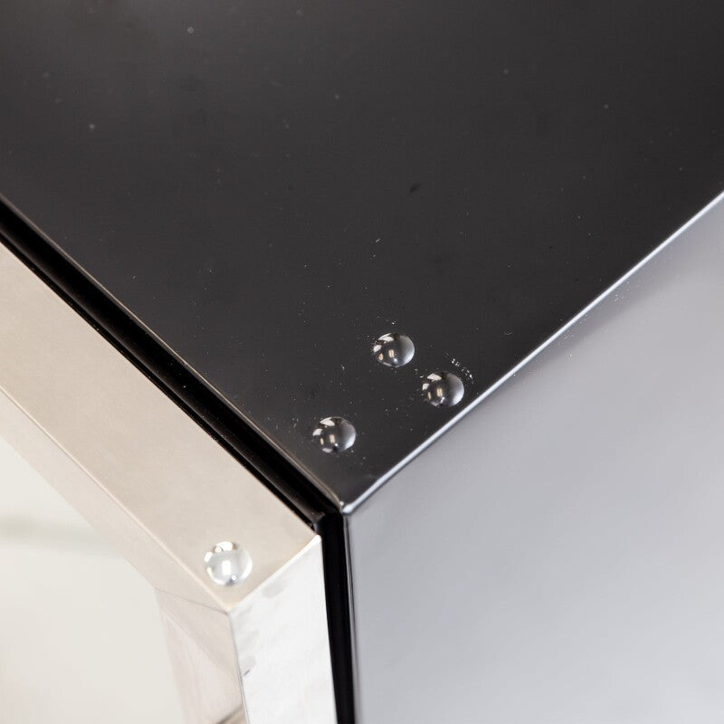 133 Can Beverage Center - (BVB52T4S) - AVANTI