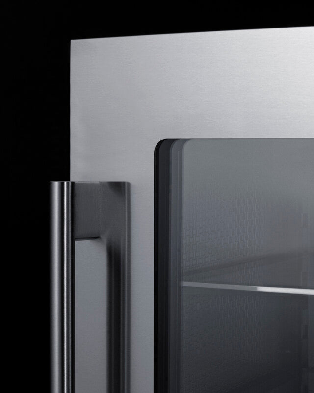 24" Wide Built-In Beverage Center - (CL24BV1)