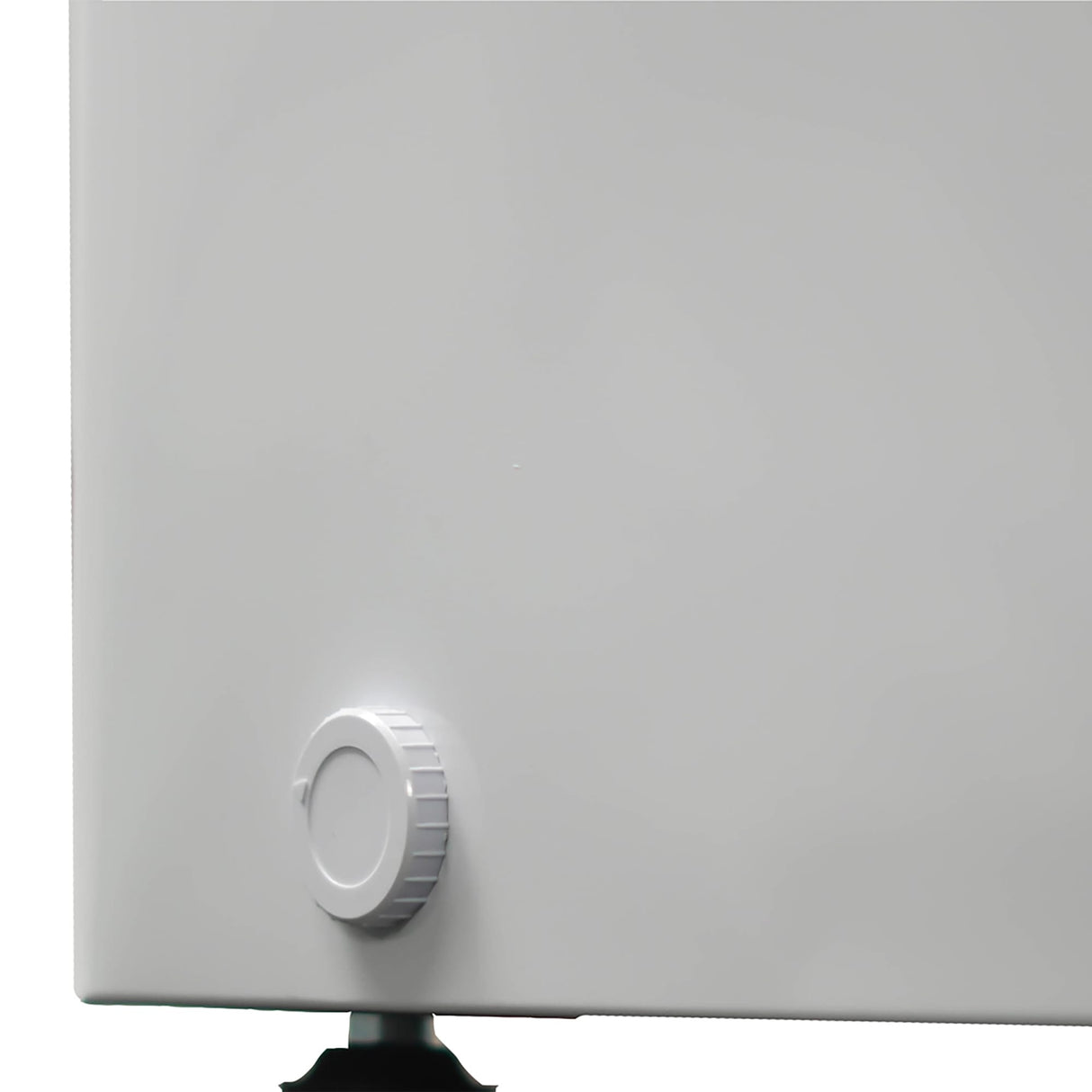 Danby 7.2 cu. ft. Chest Freezer in White - (DCF072A3WDB)
