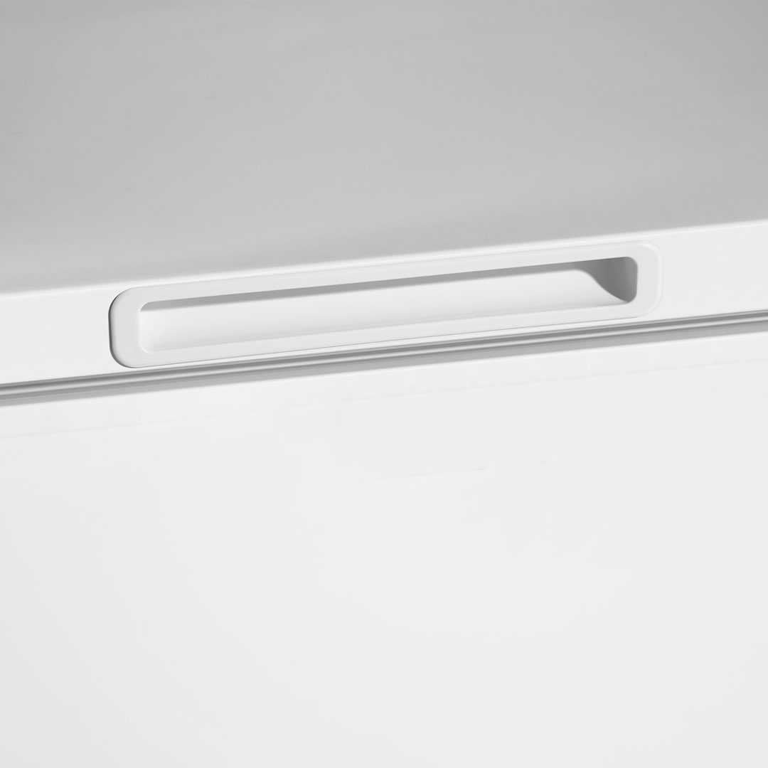 Danby 10.0 cu. ft. Square Model Chest Freezer DOE - (DCF100A6WM)