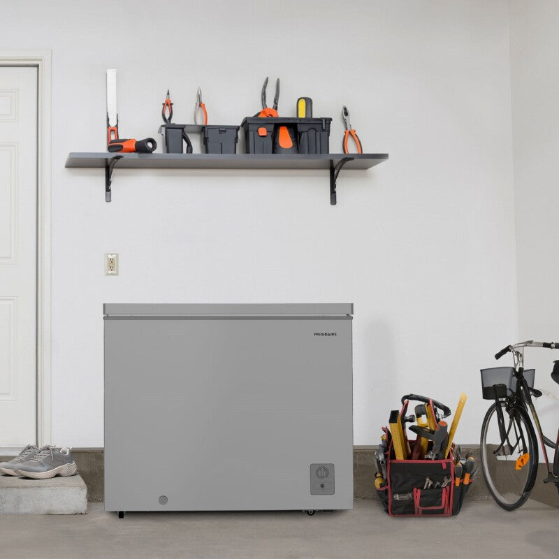 9.0 CF Chest Freezer - (EFRF9003GREY) -