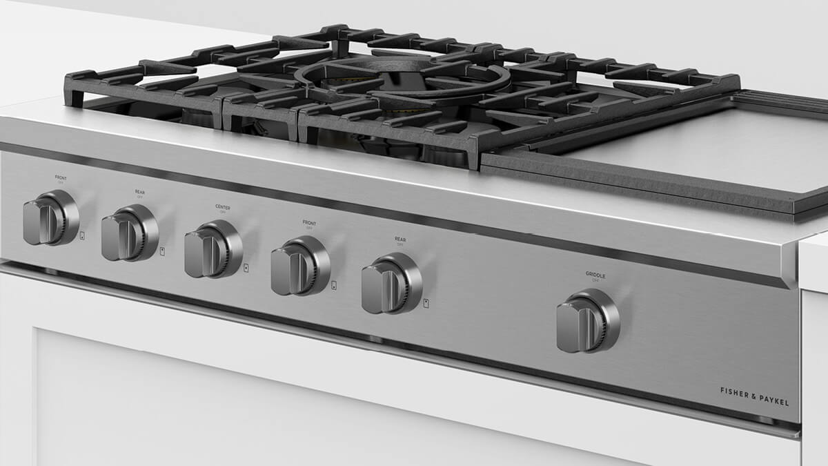 Fisher & Paykel CPV3-485GD-L Professional Rangetop installed, angled view