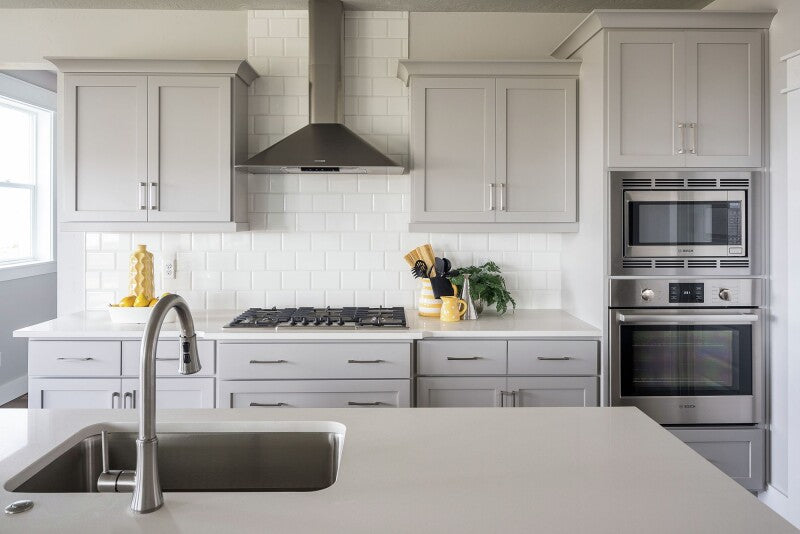 500 Series, 30", Single Wall Oven, SS, EU Convection, Knob Control - (HBL5451UC) - BOSCH