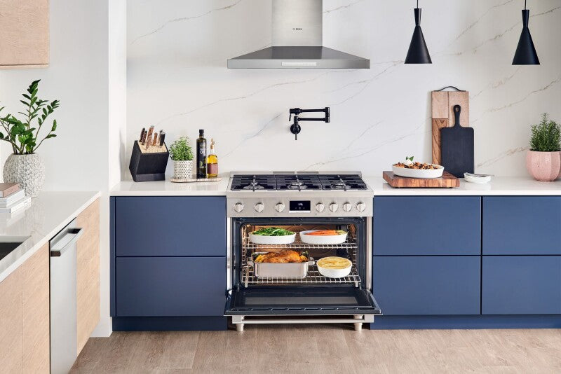 800 Series Dual Fuel Freestanding Range 36" Stainless Steel - (HDS8655U) - BOSCH