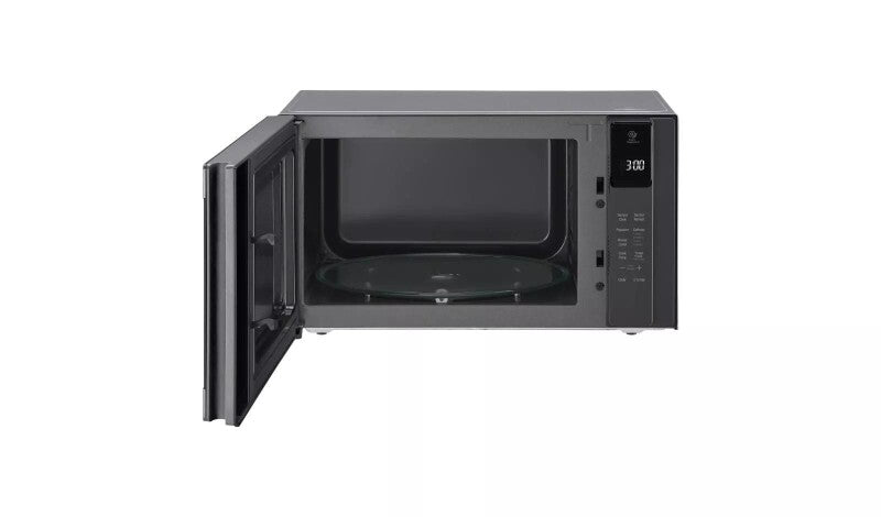 1.5 cu. ft. NeoChef(TM) Countertop Microwave with Smart Inverter and EasyClean(R) - (LMC1575ST) - LG