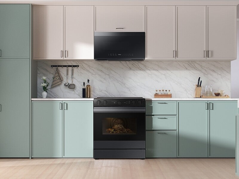 Bespoke 6.3 cu. ft. Smart Slide-In Electric Range with Air Sous Vide & Air Fry in Matte Black Steel - (NSE6DG8500MTAA)