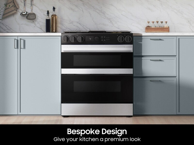 Bespoke Smart Slide-In Gas Range 6.0 cu. ft. with Flex Duo™ & Illuminated Precision Knobs in Stainless Steel - (NSG6DG8550SRAA)