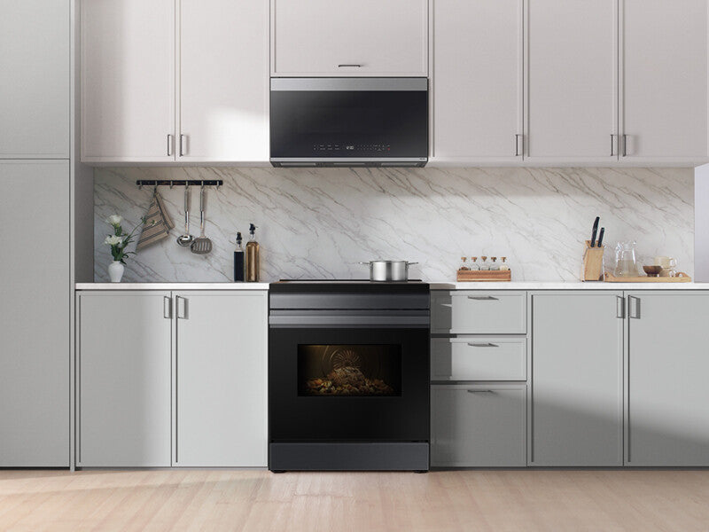 Bespoke 6.3 cu. ft. Smart Slide-In Induction Range with Anti-Scratch Glass Cooktop in Matte Black Steel - (NSI6DG9100MTAA)