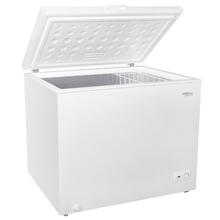 8.7 ft³ Chest Freezer