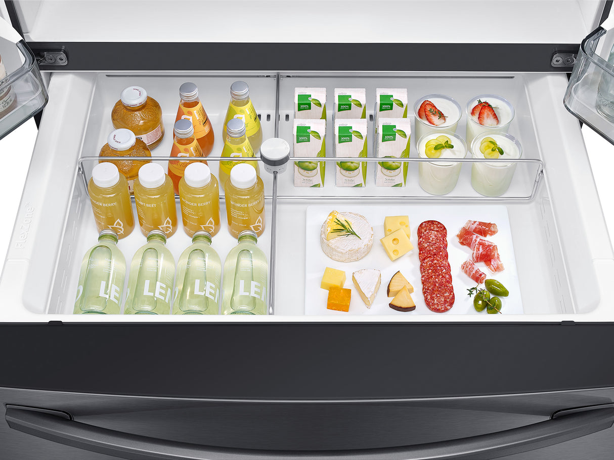 22 cu. ft. Counter Depth Side-by-Side Refrigerator with Touch Screen Family Hub(TM) in Stainless Steel - (RS22T5561SR)