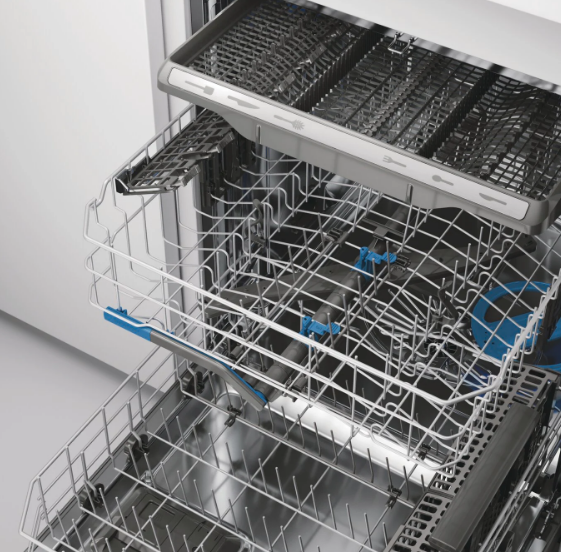 Frigidaire Gallery GDSP4735AF dishwasher – loaded view