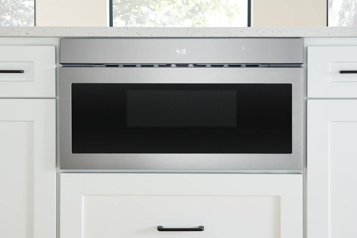 Frigidaire Professional UMBW3011AS detail view 2