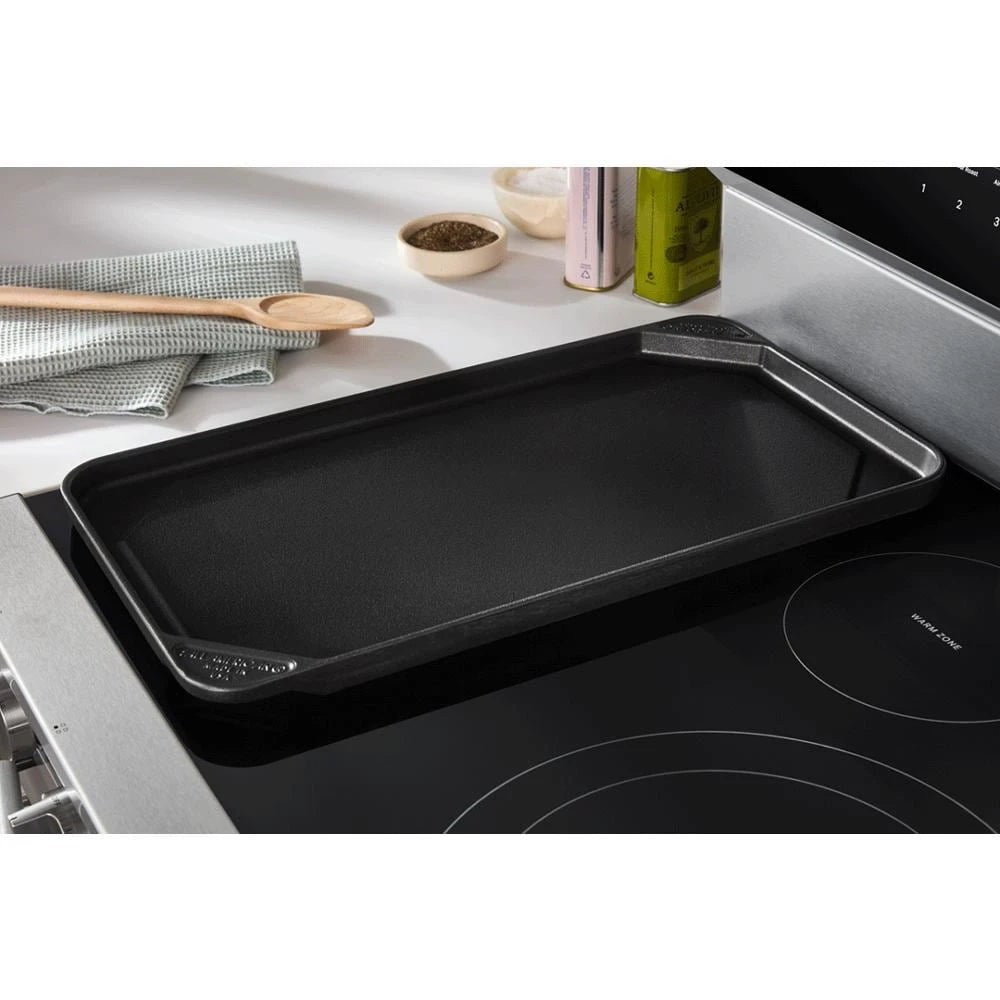 30-inch Electric Smart Range with Air Cooking Technology, No Preheat Air Fry, High Speed Preheat Oven, WipeClean™ Coating, and Steam/Self Clean - (WFES7530RW)