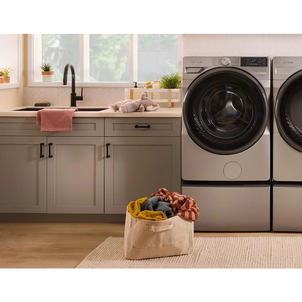 5.0 cu. ft. Smart Front Load ENERGY STAR® Washer with the FreshFlow™ Vent System - (WFW6720RU)