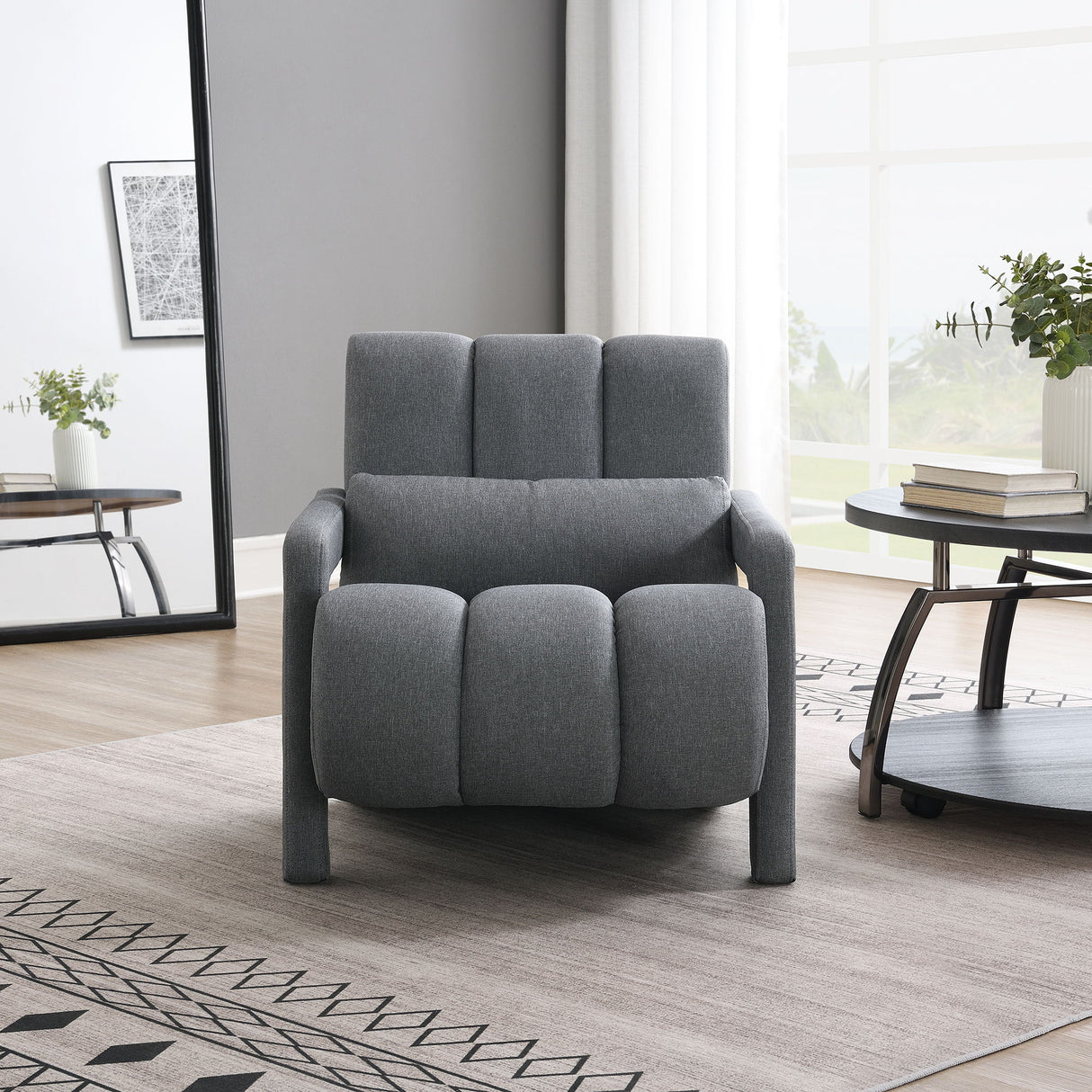 Modern Upholstered Accent Chair, Comfortable Linen Fabric With A Pillow For Living Room